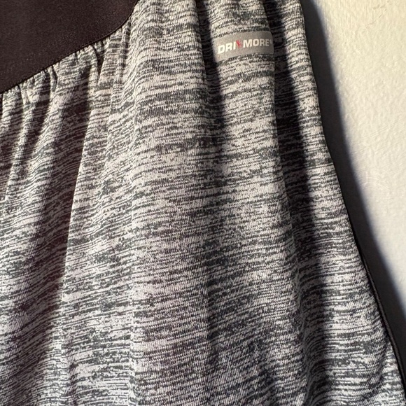 Danskin athletic shorts - Picture 3 of 5